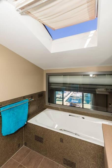 Sublime Pepite Vieux Port 2P Vue Imprenable Apartment Marsilia Exterior foto